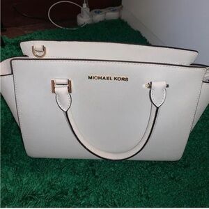 Michael Kors White Handbag